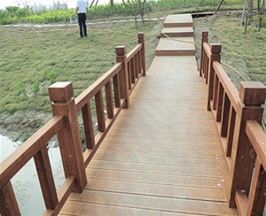 戶外竹木護(hù)欄